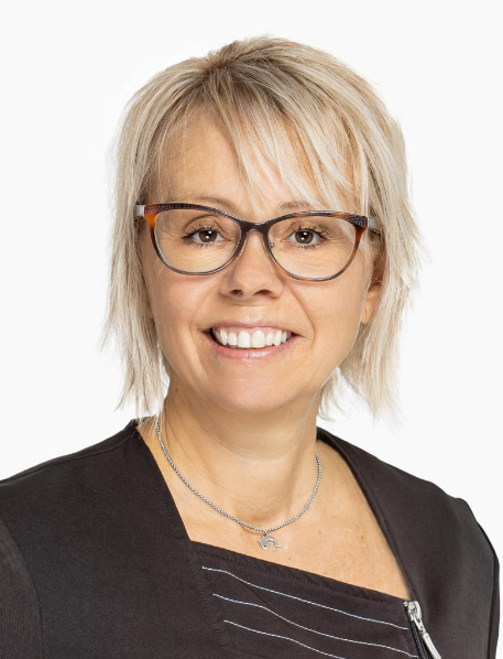 Karine, hygiéniste dentaire à la clinique dentaire Fréchette et Nadeau